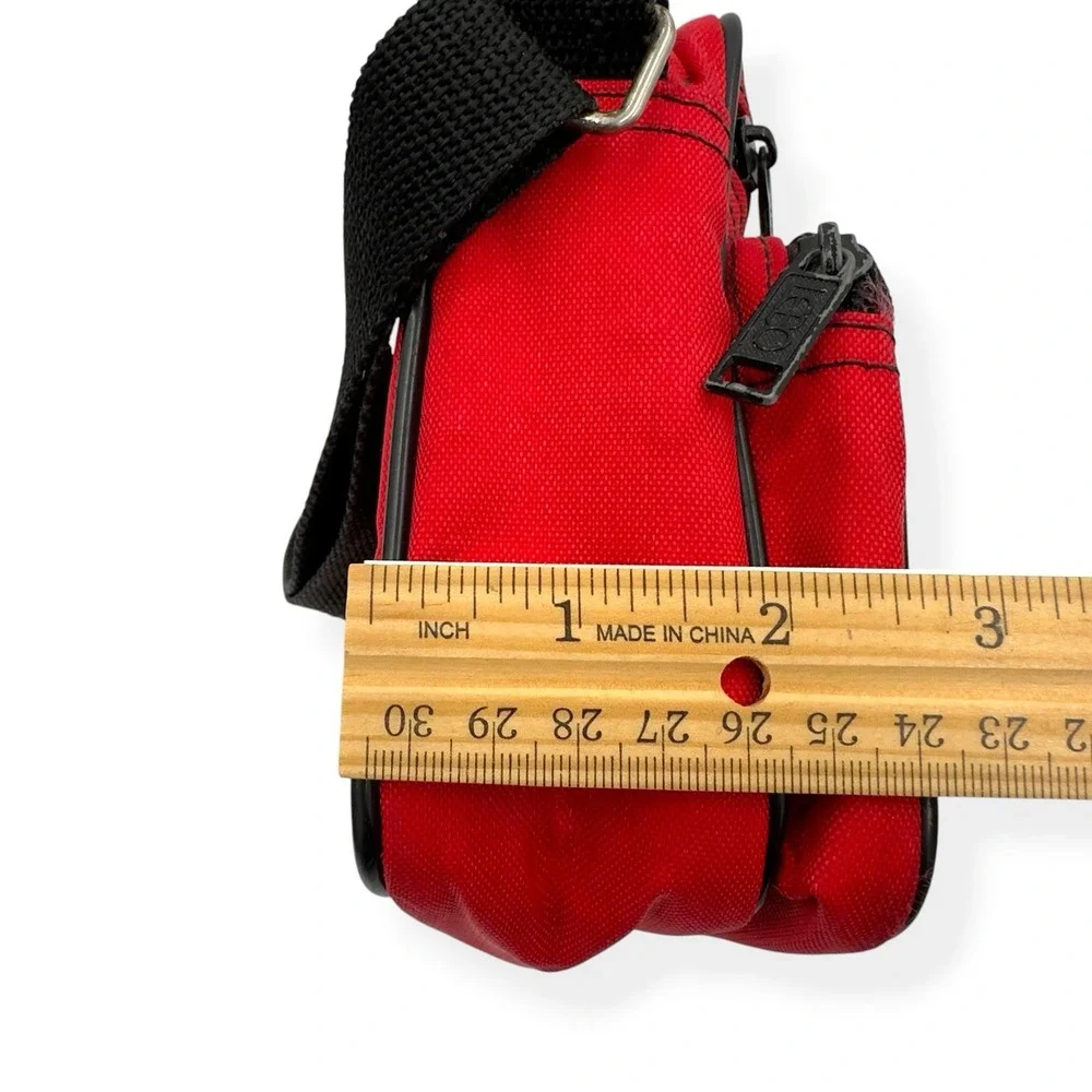 Lebo Voyager Vintage 90s Padded Mini Camera Bag Crossbody Bag Case Red
